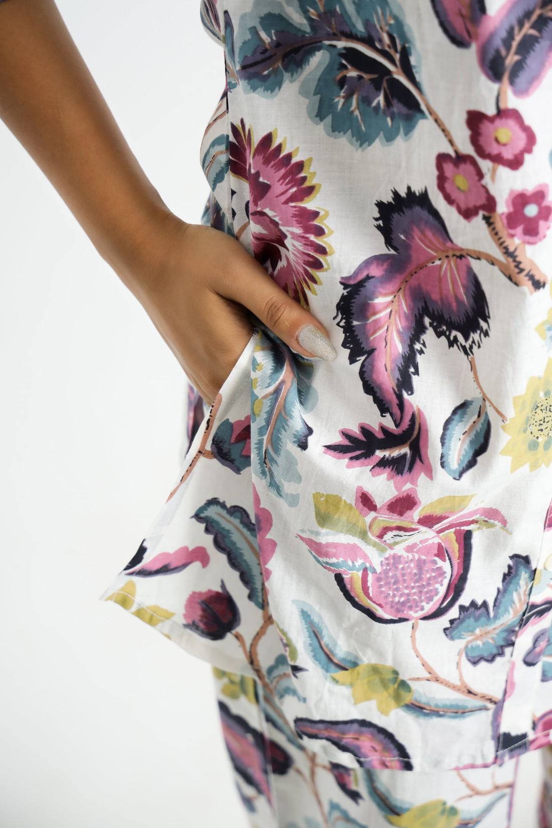 Purple White Floral Collared Cotton Lounge Co-Ord Set with 7 button | Co-Ord Set | Shop stylish women's clothing online at Label Flavia |
