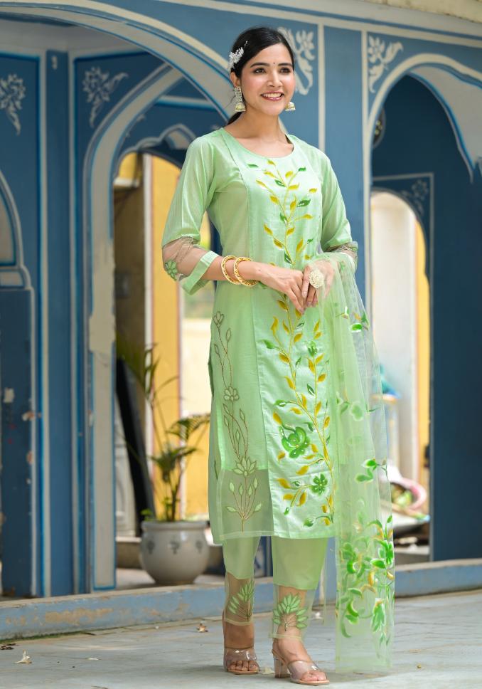 Cotton Dobby Kurta Pant Set | | Shop stylish women's clothing online at Label Flavia |