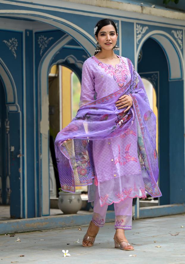 Cotton Dobby Kurta Pant Set | | Shop stylish women's clothing online at Label Flavia |