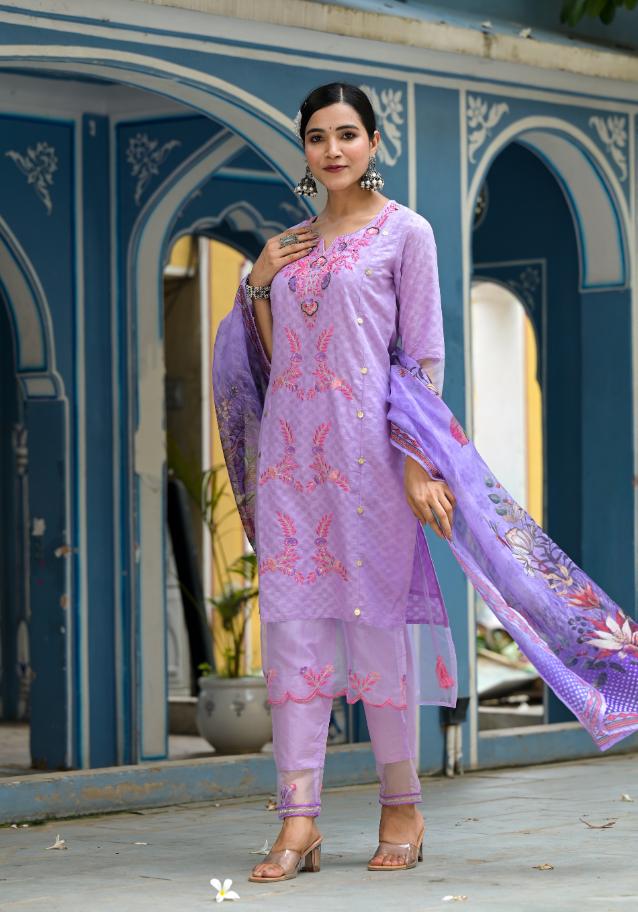 Cotton Dobby Kurta Pant Set | | Shop stylish women's clothing online at Label Flavia |