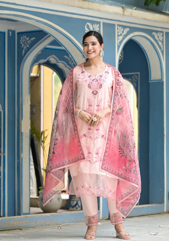Cotton Dobby Kurta Pant Set | | Shop stylish women's clothing online at Label Flavia |