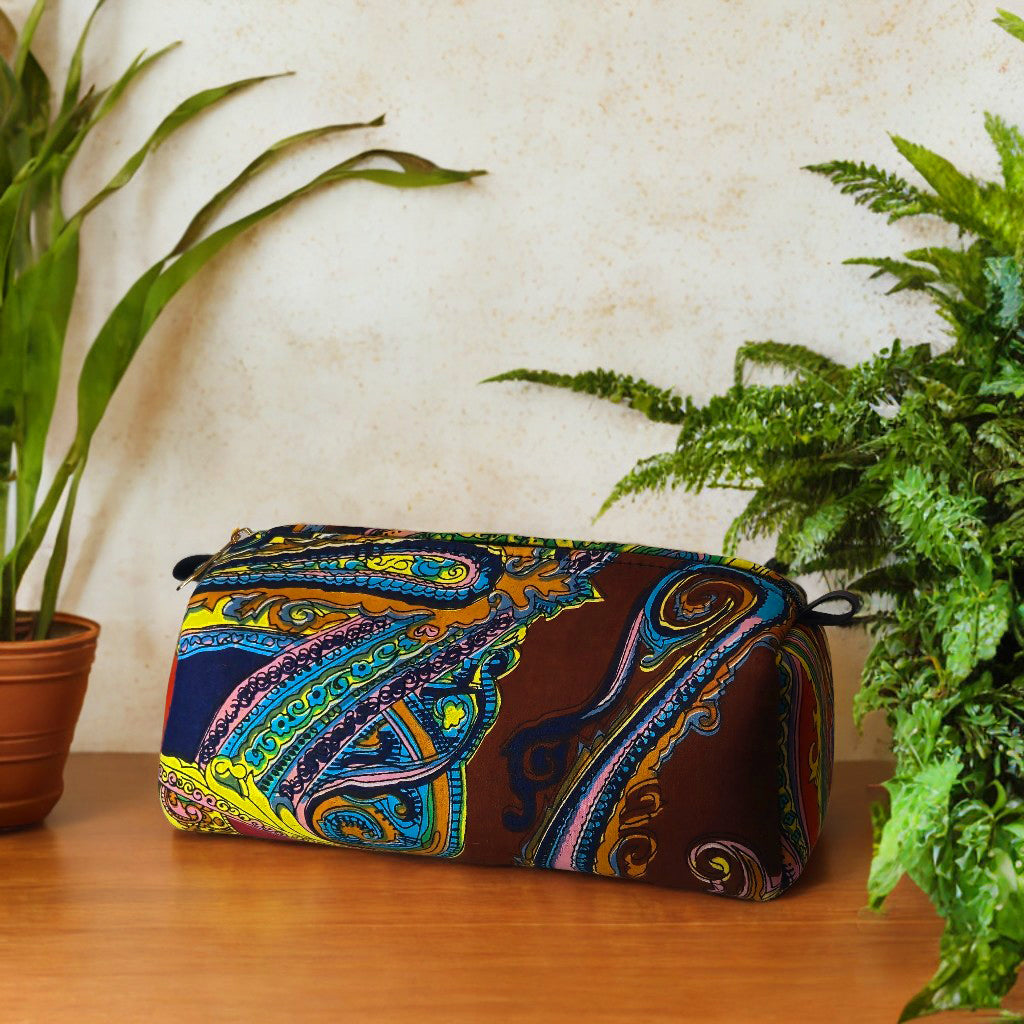 Vibrant Paisley Print Makeup Pouch – LuxebyFlavia